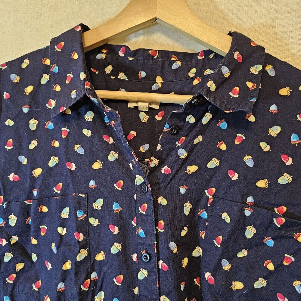 Talbots Petites Women's  Button Front Camp Shirt Navy With Colorful Acorns XLp - Picture 3 of 9